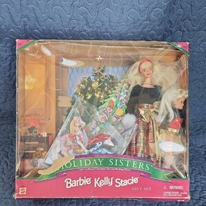 Barbie Holiday Sisters Gift Set